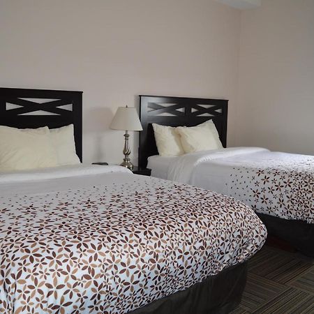 Auberge Macdonald Guest Inn Iroquois Falls Extérieur photo